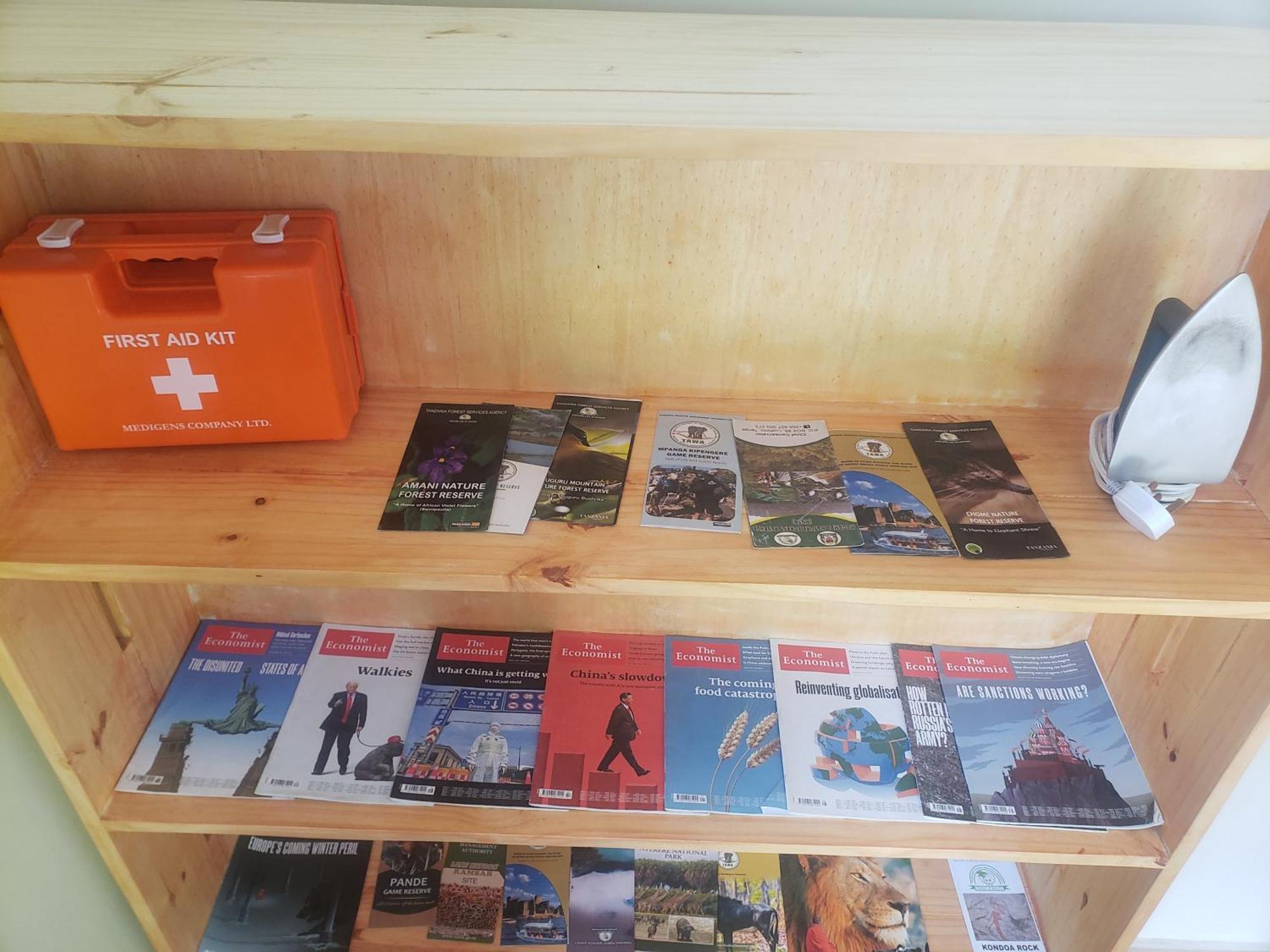 L&J Modern Backpackers Bnb Νταρ ες Σαλάμ Εξωτερικό φωτογραφία